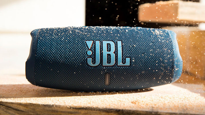 jbl charge 5 blue 3